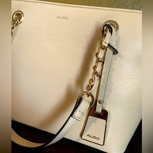 Aldo Tote Chain Bag New With Tags Bone color